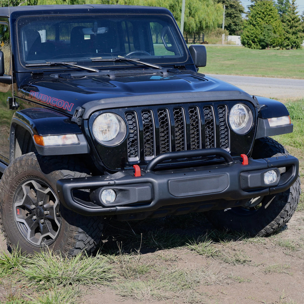 full front view of 2018–2026 Jeep Gladiator JT Rubicon with 10th Anniversary front bumper installed