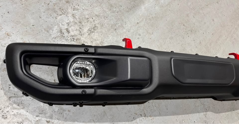 RoamGear Front Bumper – Aluminum, Textured Black (2018–2024 Jeep Wrangler JL 10th Anniversary Edition)