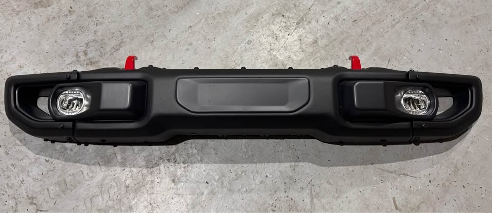 RoamGear Front Bumper – Aluminum, Textured Black (2018–2024 Jeep Wrangler JL 10th Anniversary Edition)